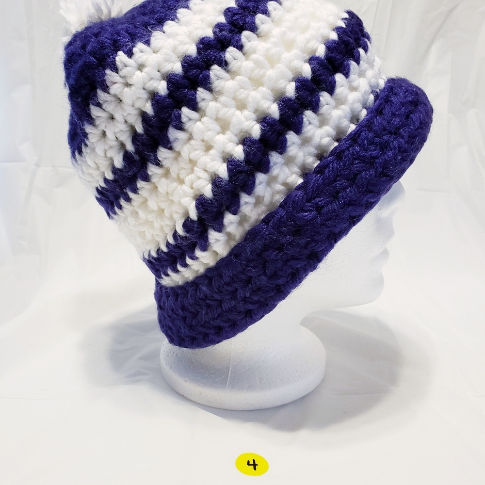 Crocheted hat: #4 - Picture 2 of 5
